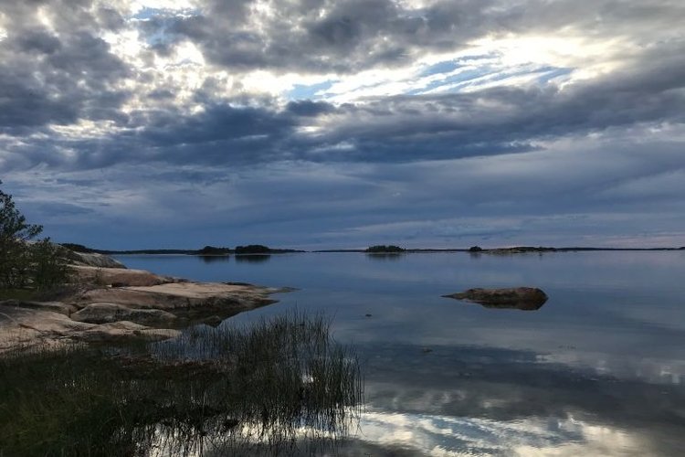 Keskusteluilta lapsensa menettäneille Keskusteluilta lapsensa menettäneille
