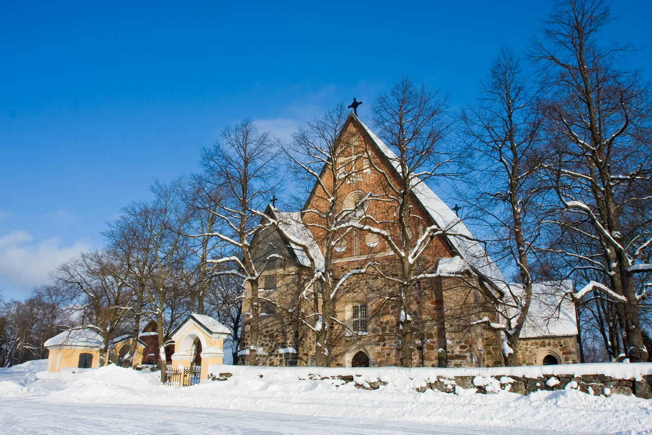 Maarian kirkko talvella, kuva Timo Jakonen.jpg
