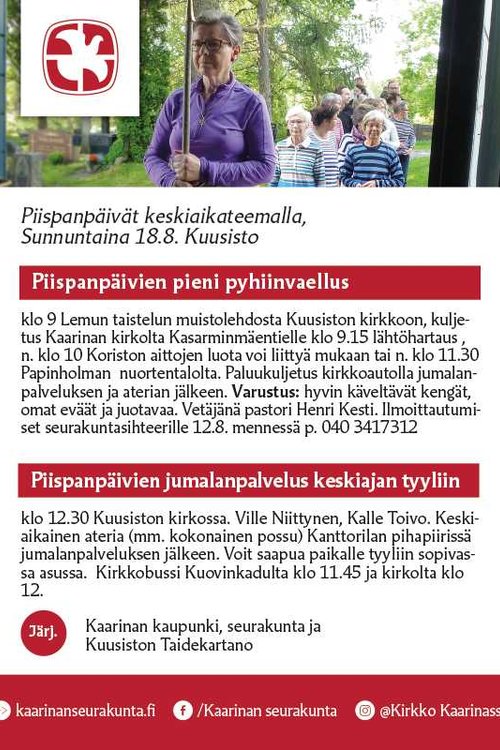 Joukko pyhiinvaeltajia saapuu kirkkoon.